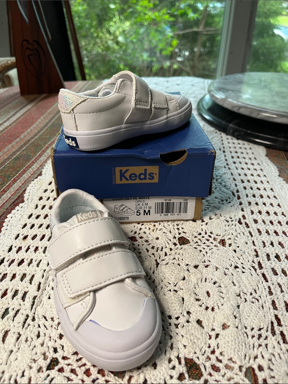 Keds Courtney HL white holographic trim girls Kids White Double Velcro Sneakers